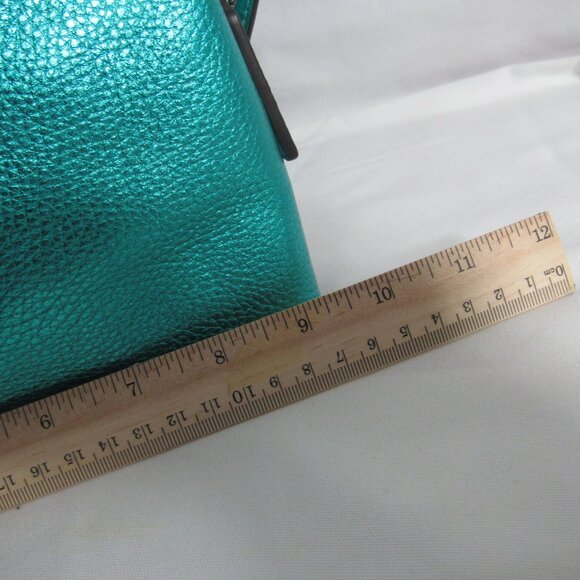 COACH RARE METALLIC LYLA CROSS BODY, SEA GREEN , BARELY USED , EXCEL CONDITION - Picture 12 of 14